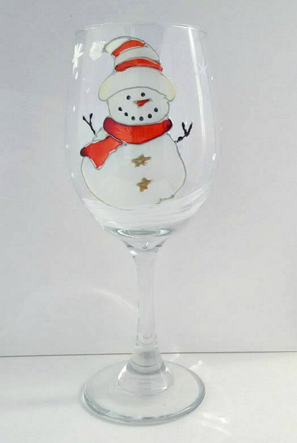 Hand-Painted Snowman Holiday Wine Glasses Set of 2 - Christmas Party Decor, Winter Dinnerware, Festive Gift for Wine Lovers