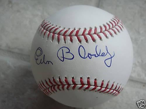 Authentic Milwaukee Braves Official Signed MLB Baseball - Collectible Autographed Baseball for Fans & Memorabilia Enthusiasts - Perfect for Display, Gifting, and Sports Collections