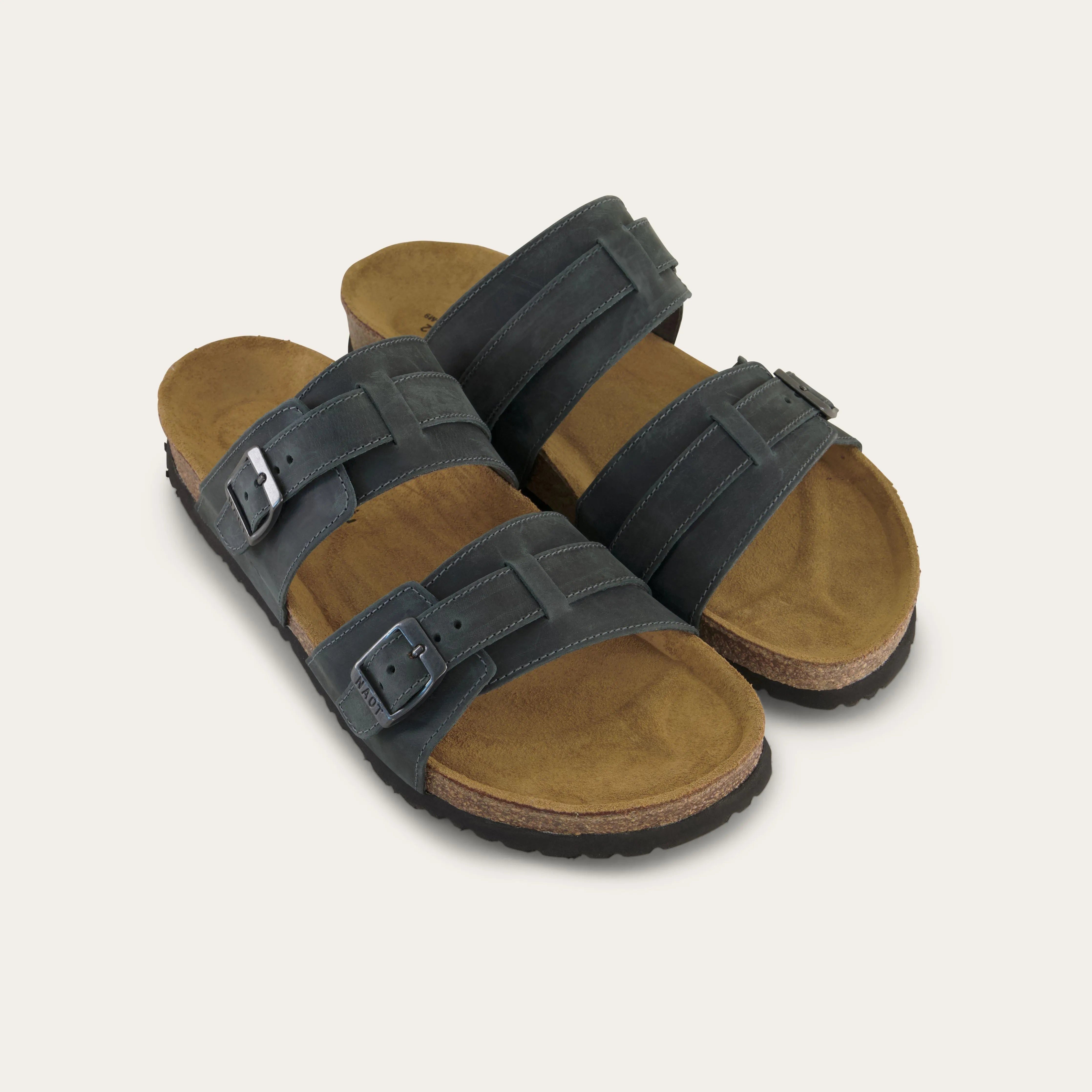 Santa Cruz Men's Skateboard Shoes - Durable & Comfortable for Street Skating, Casual Wear & Everyday Use