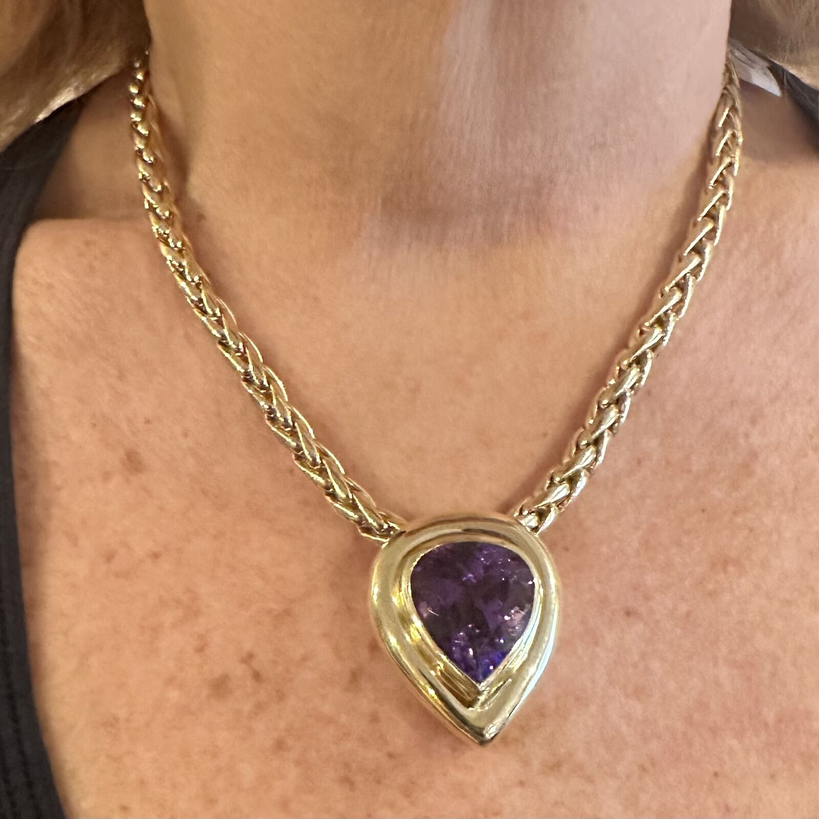 Authentic Tiffany & Co Paloma Picasso 18k Gold Large Amethyst Pendant Necklace for Women - Elegant Jewelry Gift for Anniversary, Valentine's Day & Special Occasions
