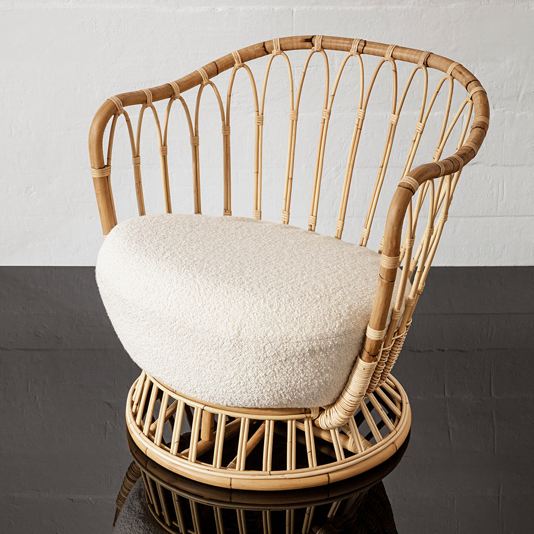 Grace Lounge Chair - Modern Comfortable Accent Chair for Living Room, Bedroom & Office - Perfect for Relaxing, Reading & Decorating