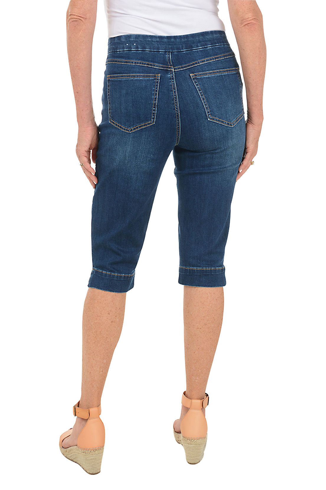 Stylish Women's Denim Clamdigger Pants - High Waisted Casual Capri Jeans for Summer | Perfect for Beach, Travel & Everyday Wear