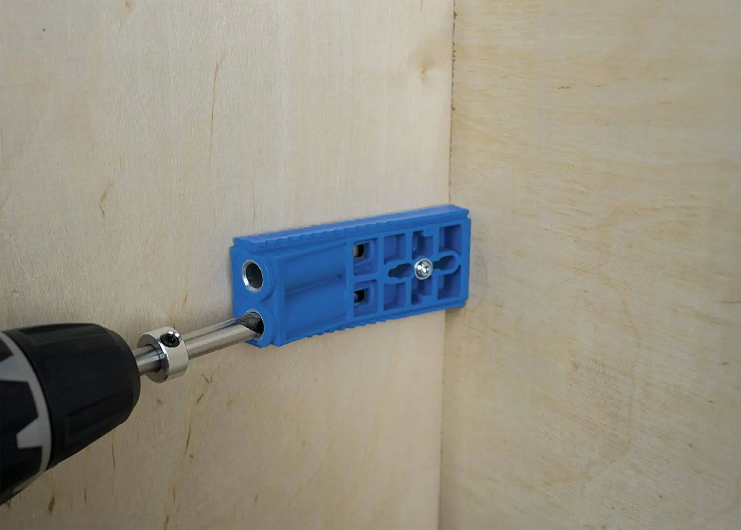 KREG R3 Jr Pocket Hole System - Compact & Portable Woodworking Tool for DIY Projects, Furniture Building, and Home Repairs | Perfect for Small Workshops & On-Site Jobs