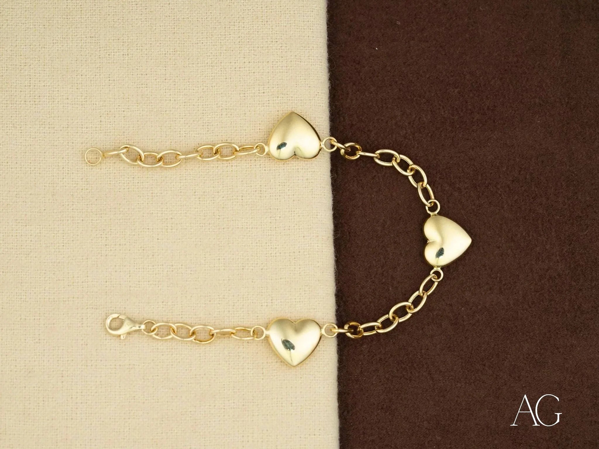 18k Gold Heart Bracelet for Women - Elegant & Dainty Jewelry Gift for Her - Perfect for Valentine's Day, Anniversary & Special Occasions