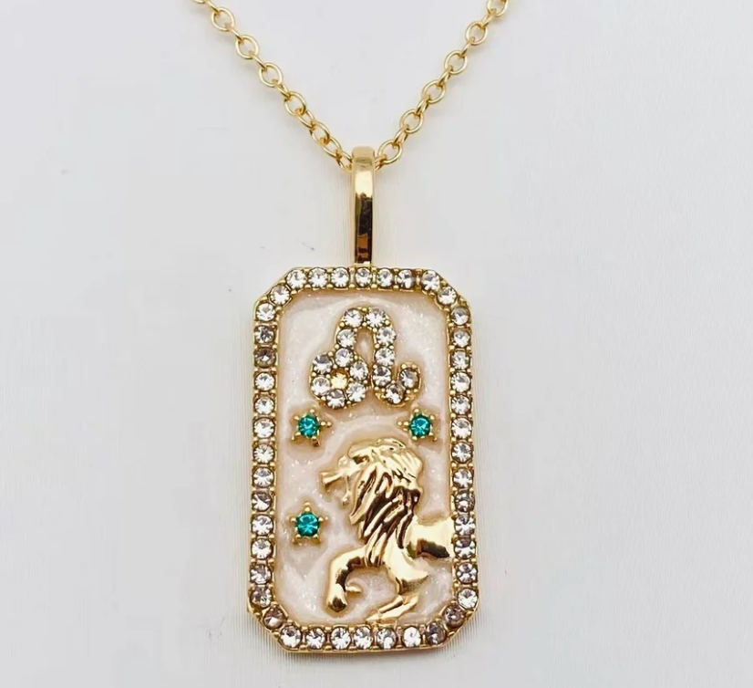 Leo Zodiac Tarot Card Necklace - Personalized Astrology Jewelry for Women - Perfect Gift for Birthday, Christmas & Spiritual Healing