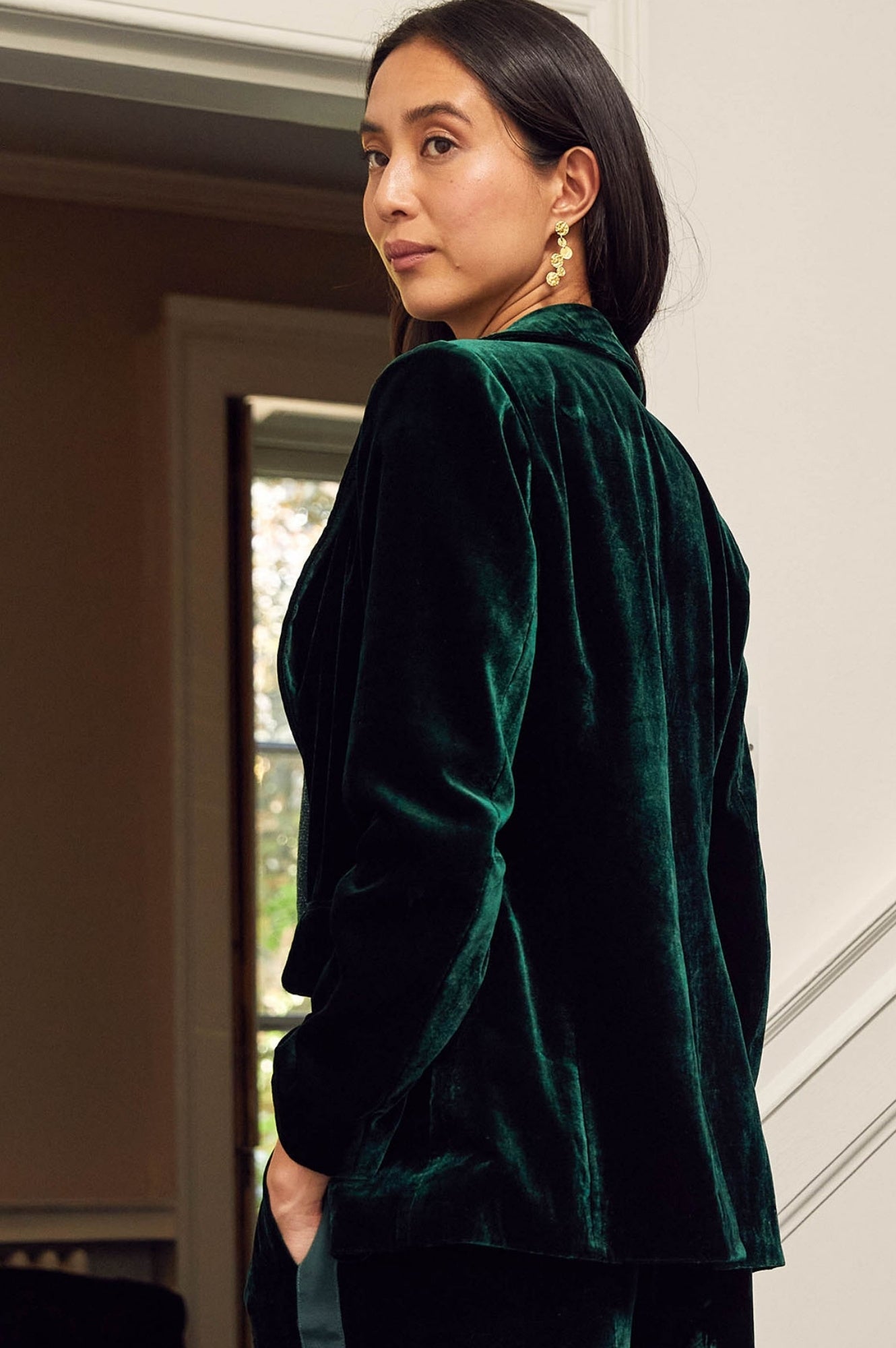 Asha Velvet Blazer for Women - Elegant Emerald Green Formal Jacket for Office Wear, Business Meetings & Evening Events