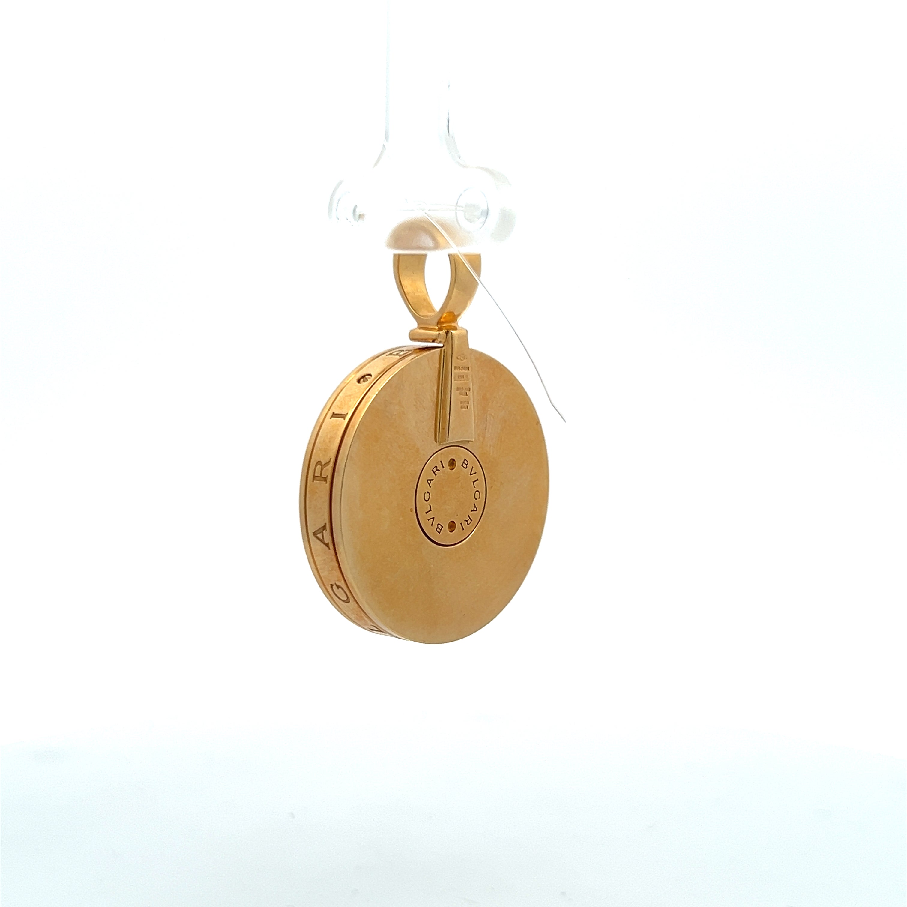 Bvlgari Yin Yang Vintage 18K Yellow Gold Pendant Necklace (30 Grams) - Perfect for Spiritual Jewelry, Gift Giving & Luxury Fashion Accessories