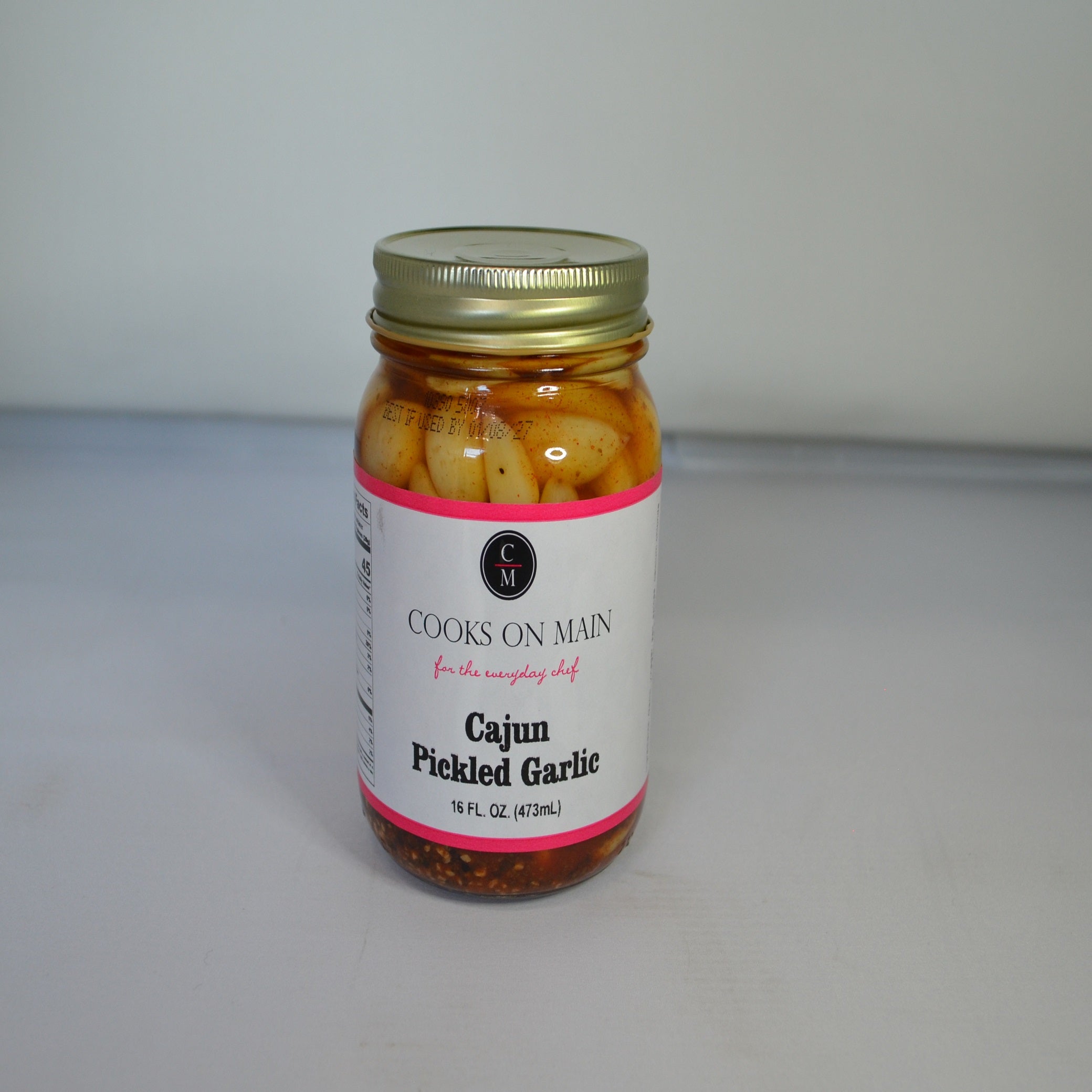 Spicy Cajun Pickled Garlic - Tangy & Flavorful Gourmet Garlic in Brine - Perfect for Sandwiches, Salads & Charcuterie Boards