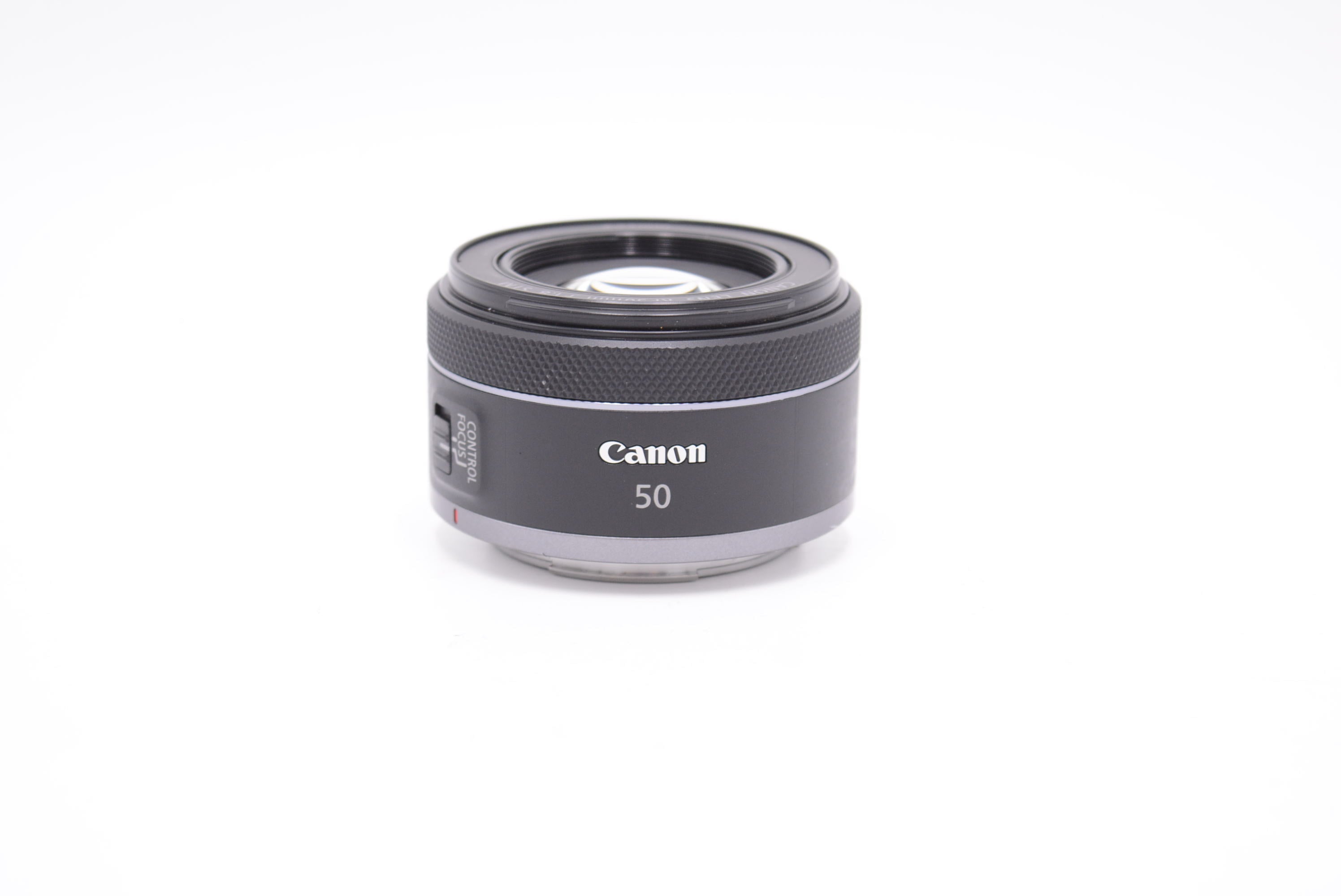 Canon RF 50mm f/1.8 STM Lens - Fast Prime Lens for Portraits & Low Light Photography - Compatible with EOS R Cameras - Great for Travel, Street & Everyday Shooting
