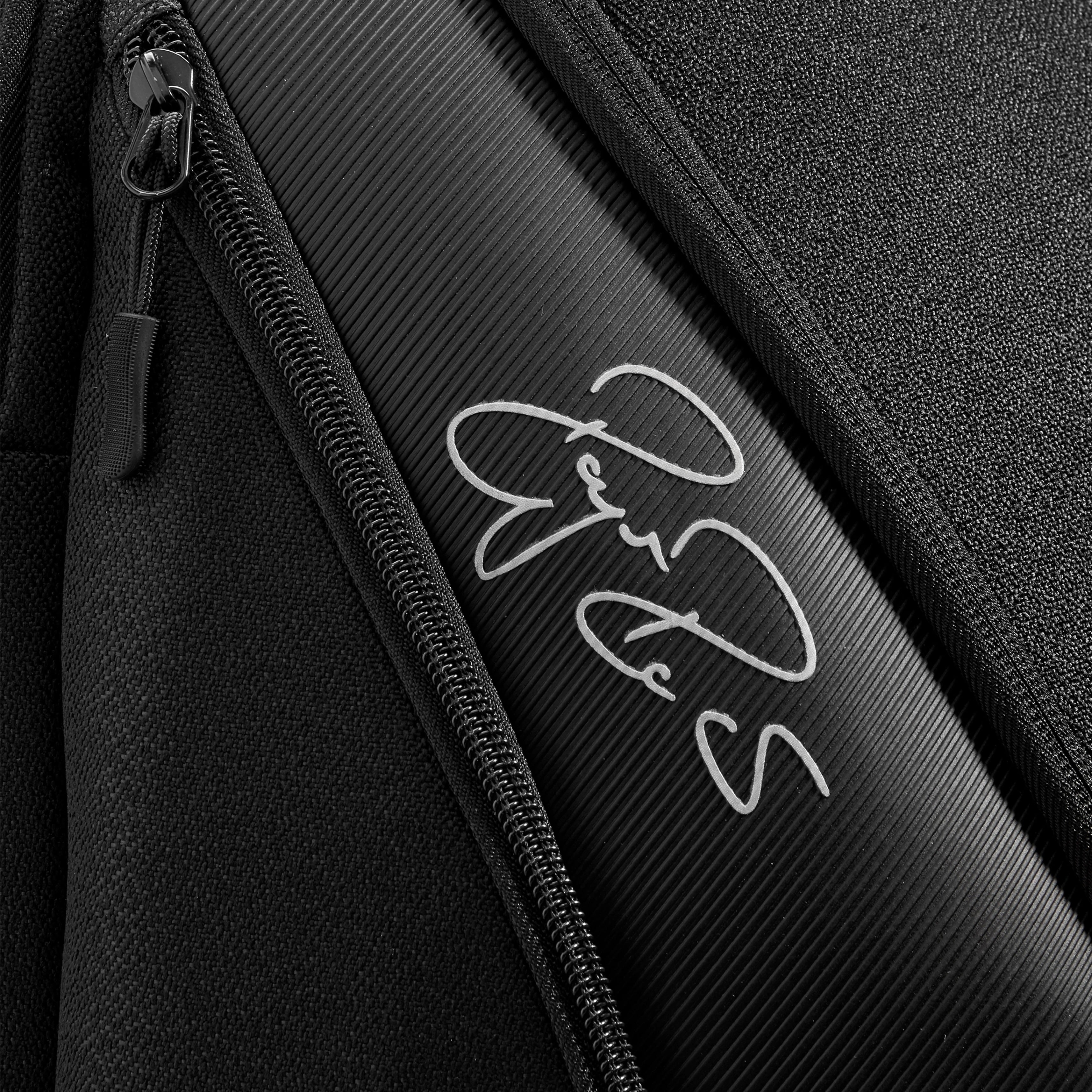 Wilson RF DNA Backpack - Durable & Lightweight Tennis Backpack for Men & Women - Perfect for Tennis, Gym, Travel & School - Black