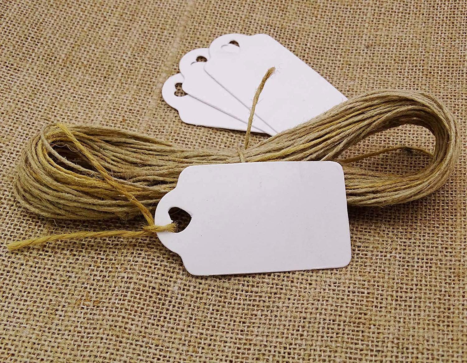 500 Pcs Heart-Shaped Wedding Favor Tags with Jute Twine - Elegant Rectangular Paper Gift Tags for Bridal Shower, Baby Shower & Party Favors - Perfect for DIY Crafts, Gift Wrapping & Event Decorations