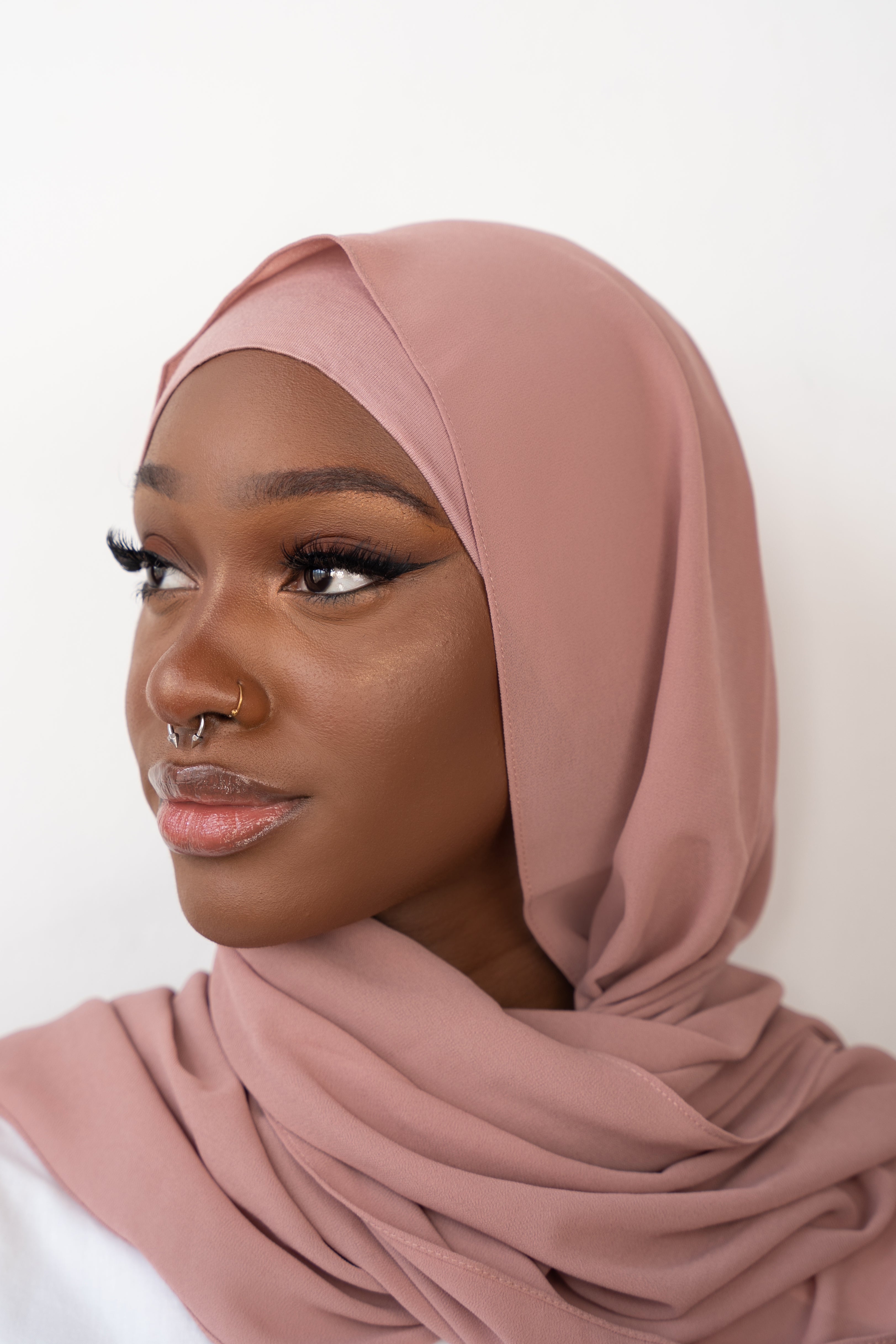 Elegant Chiffon Hijab Set AYA - Soft & Lightweight Scarf for Women - Perfect for Daily Wear, Prayer, and Special Occasions