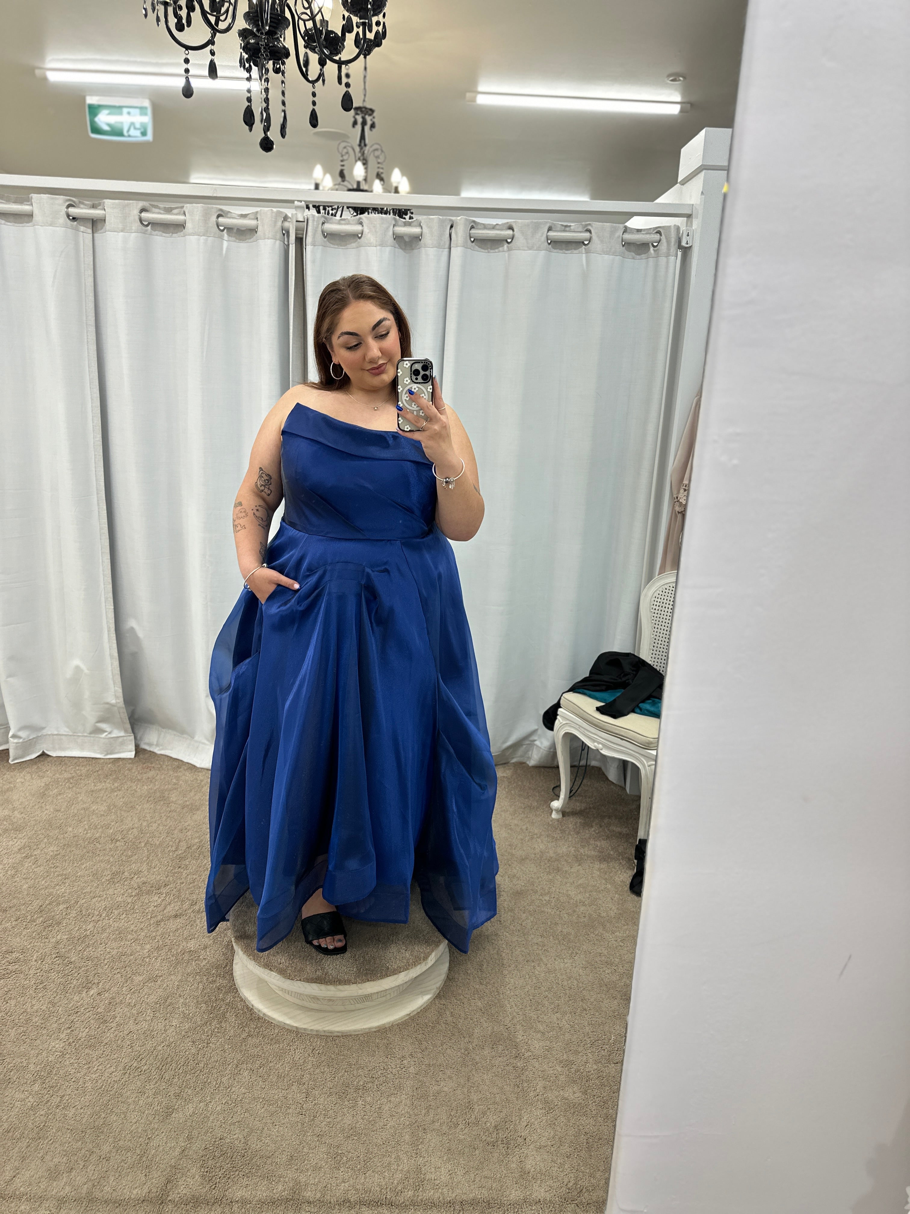 Elegant Indi High Low Ballgown Dress for Prom, Wedding & Evening Events | Flowy A-Line Skirt & Stunning Back Detail | Perfect for Formal Occasions, Parties & Special Celebrations