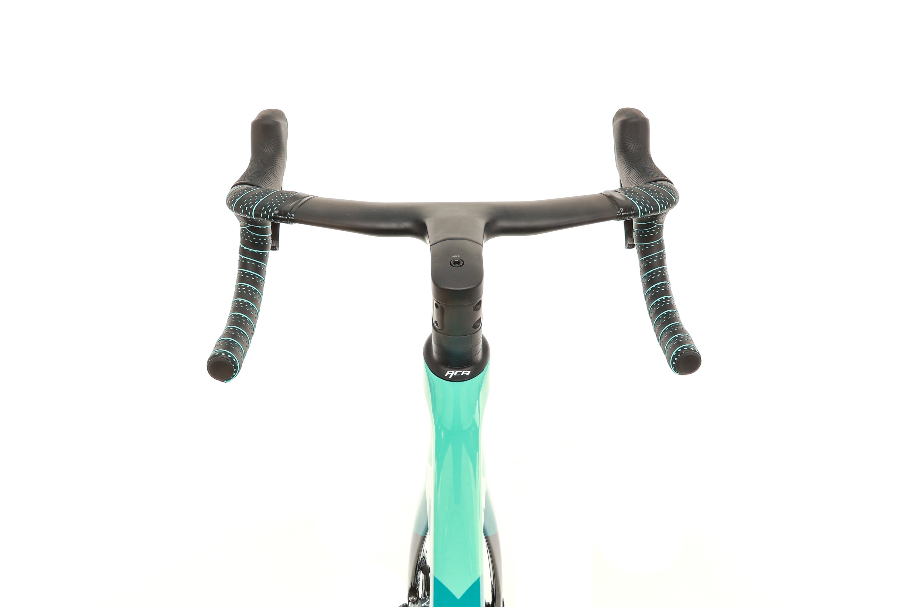 Bianchi Oltre XR4 Red 12-Speed Road Bike 2023 - 59cm Carbon Frame Racing Bicycle for Men - Perfect for Competitive Cycling & Endurance Rides