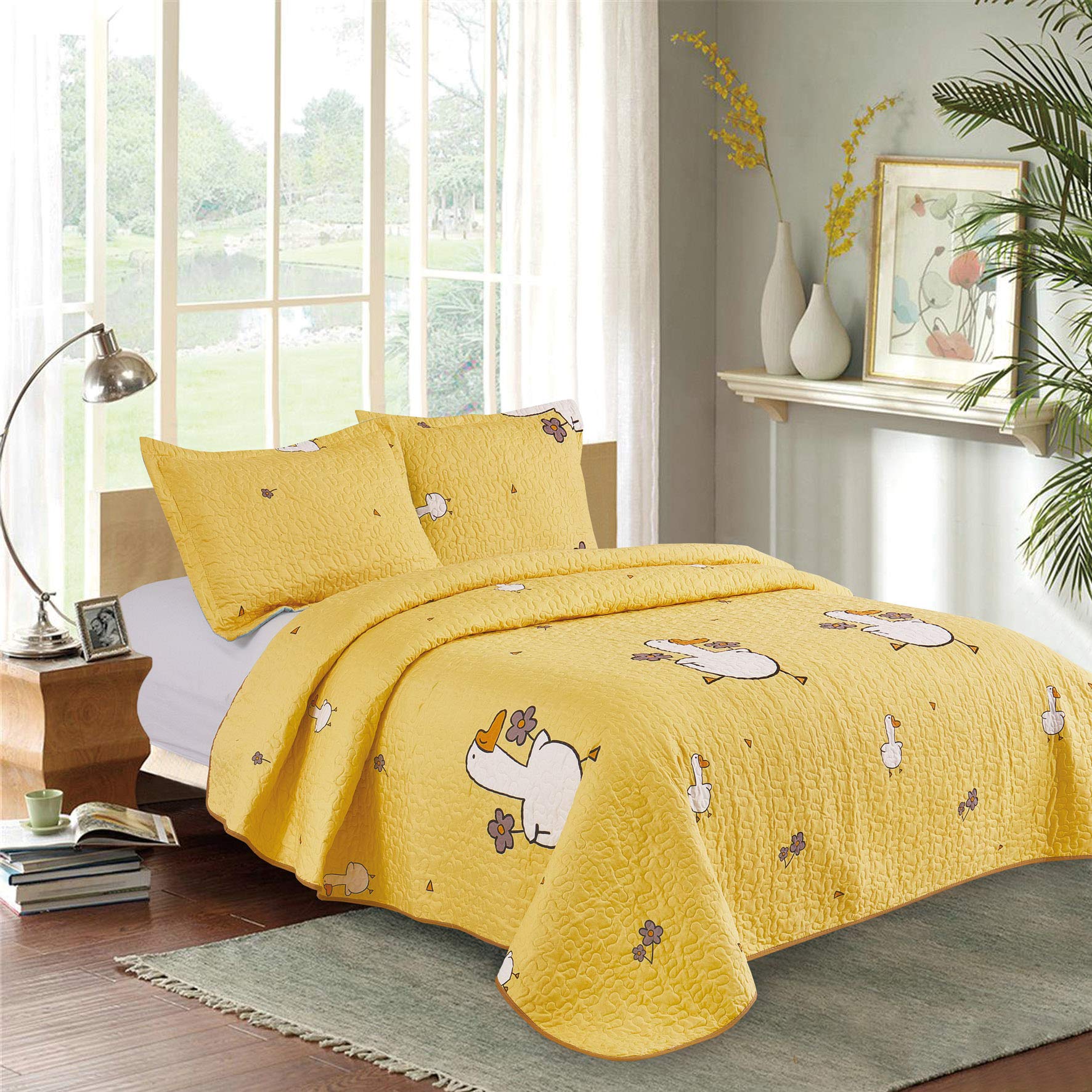 NEAT HOME All Season Duck Pattern Quilted Bedspread Set - 2 Piece Reversible Comforter with Double Stitched Design for Twin Size Beds | Perfect for Summer, Spring & Fall Bedding Decor