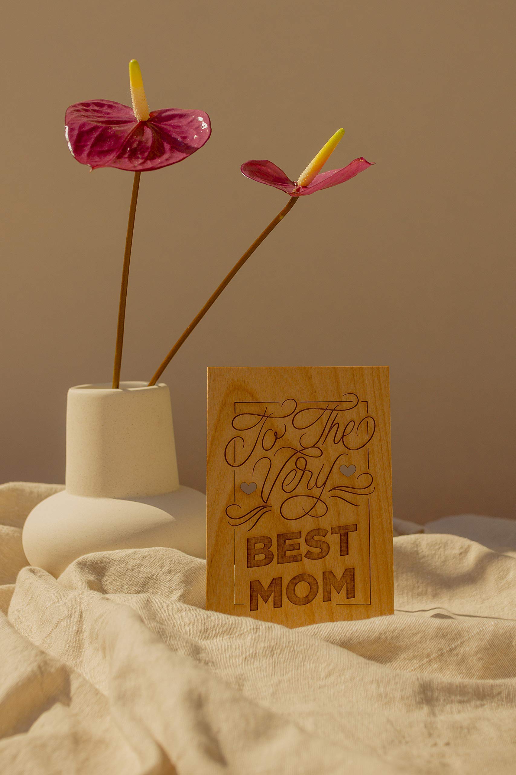 Best Personalized Wooden Mother's Day Card - Custom Engraved Gift for Mom, Birthday, Anniversary & Special Occasions - Perfect for Home Decor, Office Display & Heartfelt Surprises