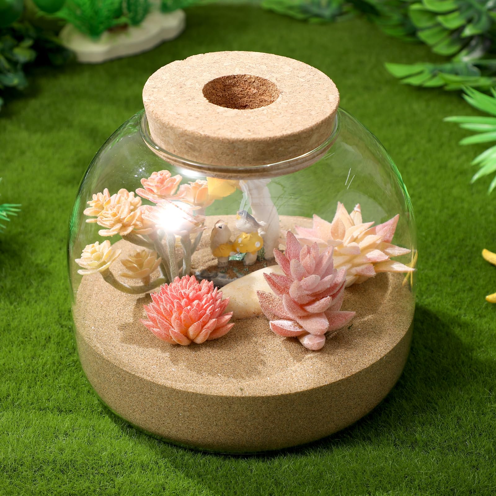 POPETPOP Glass Fish Tank with Cork Lid - Plant Terrarium & Tabletop Succulent Planter Aquarium for Betta Fish | Hydroponic Plants Terrarium for Home & Office Decor | Perfect for Desk Decor, Wedding Centerpieces & Gift Ideas
