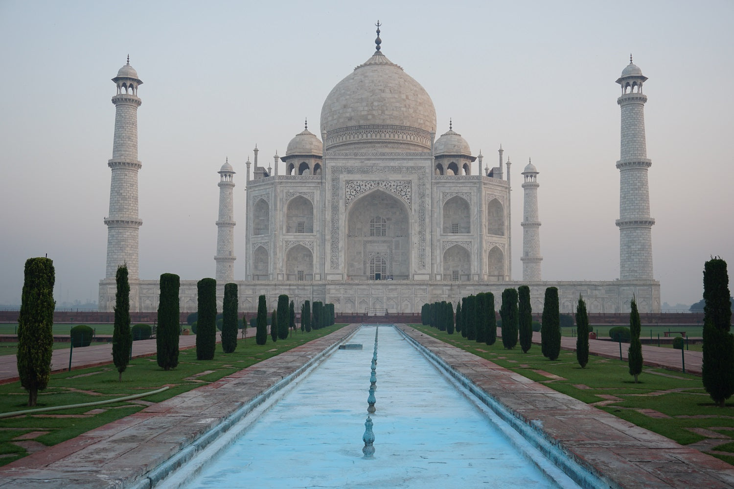 Taj Mahal Tour Tickets - Skip-the-Line Entry & Guided Visit | Best Deals for Visiting Taj Mahal in Agra, India | Perfect for Solo Travelers, Couples & Family Vacations