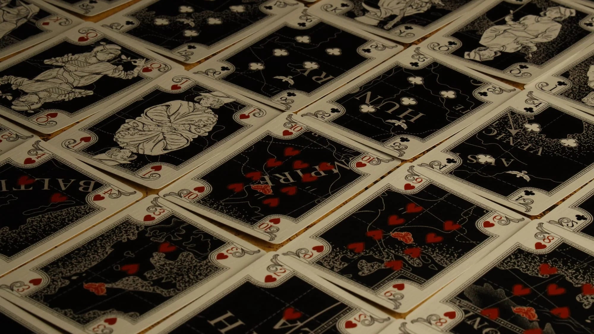 Plague Doctor Veil Playing Cards - Gothic Style Deck for Magic Tricks, Poker & Collectors | Perfect for Halloween, Cosplay & Game Nights