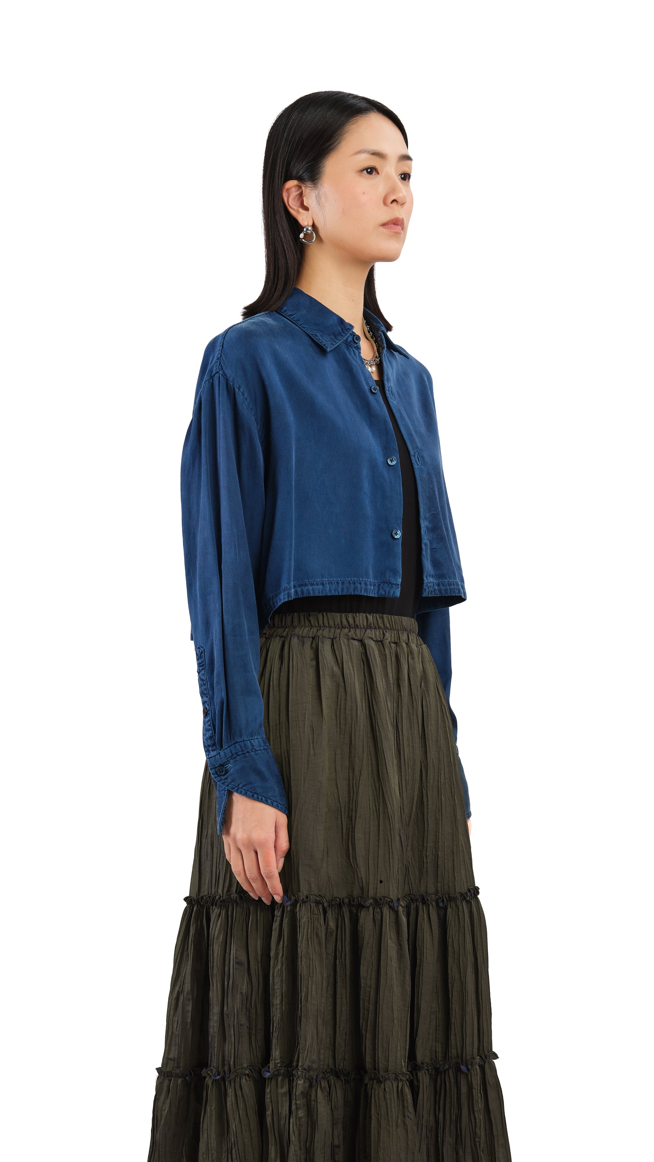Stylish Kurashikizome Cropped Shirt for Women | Japanese Indigo Dye Casual Top | Perfect for Summer Outfits & Boho Fashion