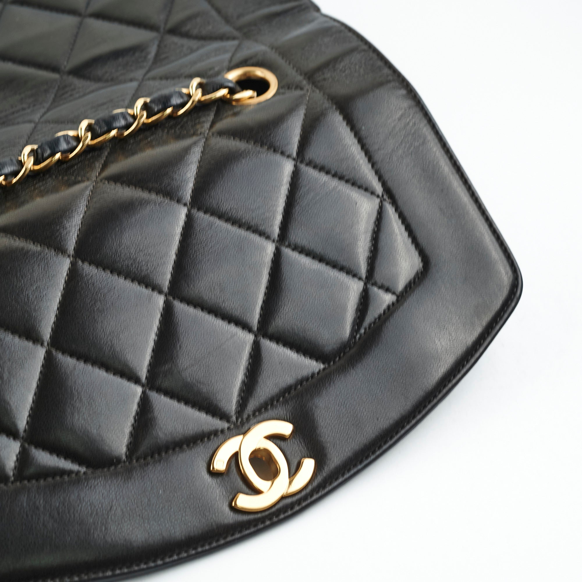 Authentic Chanel Small Vintage Diana Lambskin Leather Shoulder Bag Black - Perfect for Date Night & Special Occasions