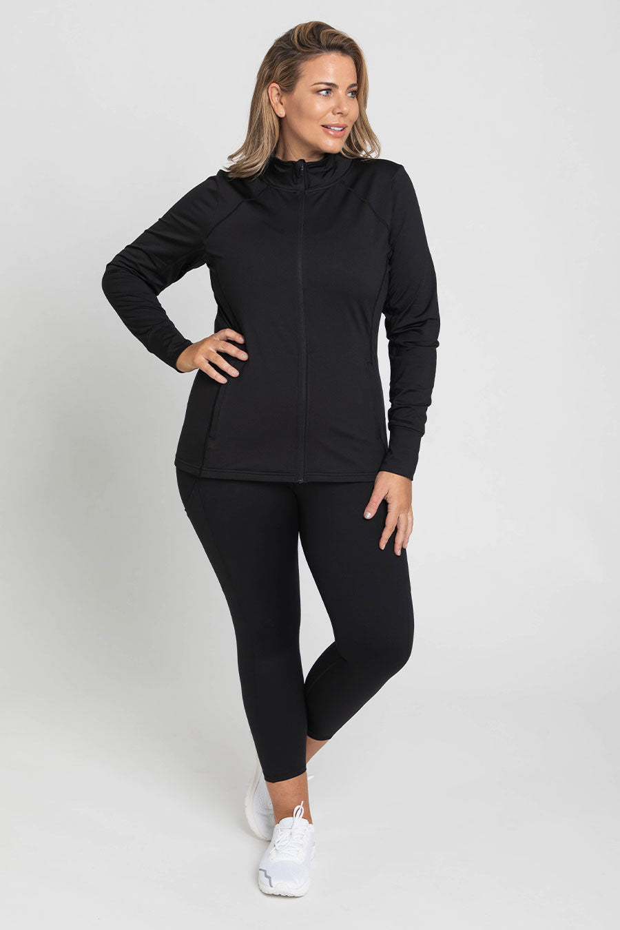 Thermal Sports Long Sleeve Zip Up Jacket for Men & Women - Breathable Winter Running Top for Cold Weather - Black - Perfect for Hiking, Jogging & Outdoor Activities