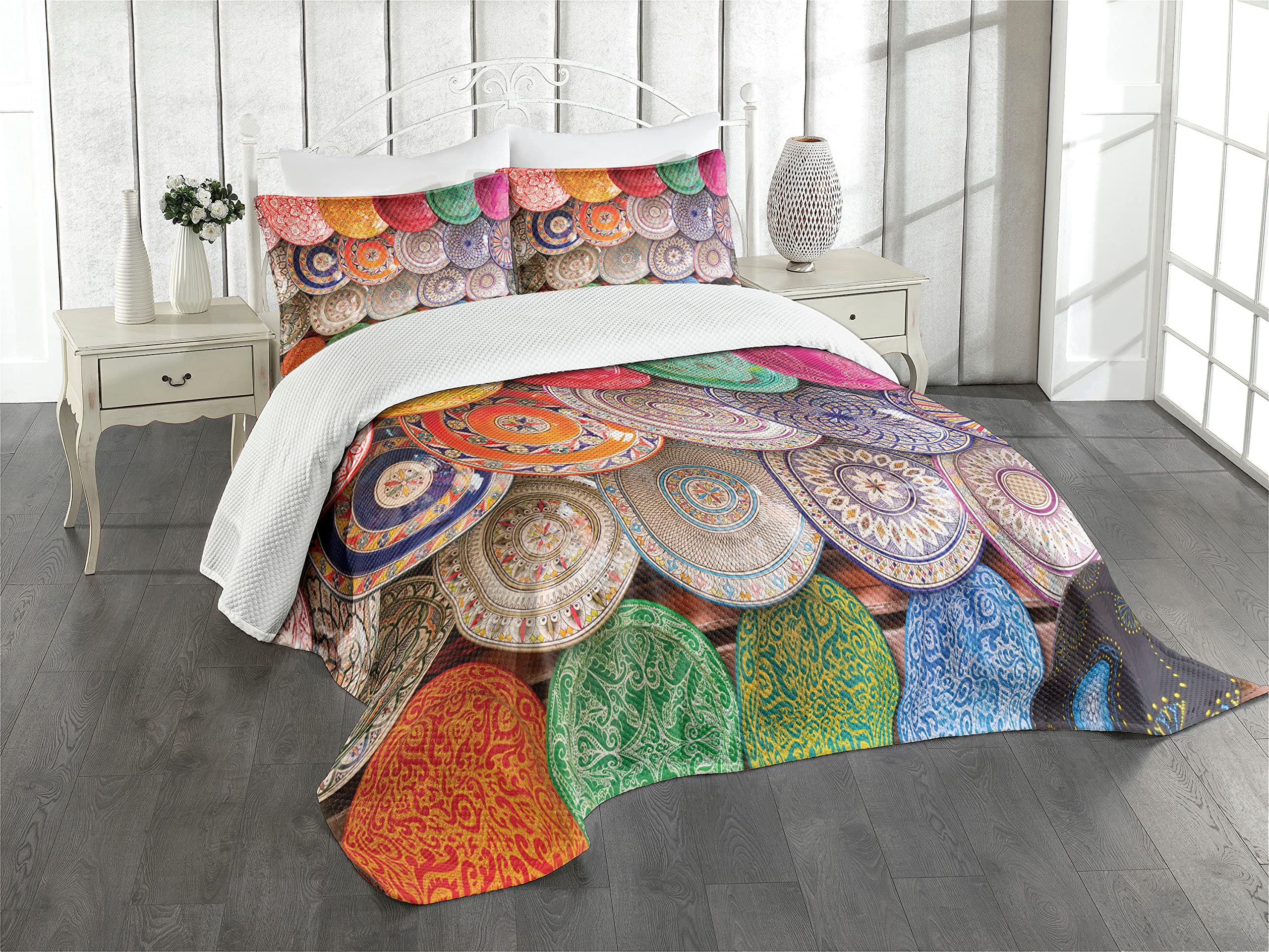 Ambesonne Moroccan Bedspread Set - Traditional Handcrafted Colorful Market Design from Marrakesh, 3-Piece Decorative Bedding Coverlet with 2 Pillow Shams, King Size, Multicolor - Perfect for Boho Bedroom Decor, Guest Room Makeover & Cultural Home Styling