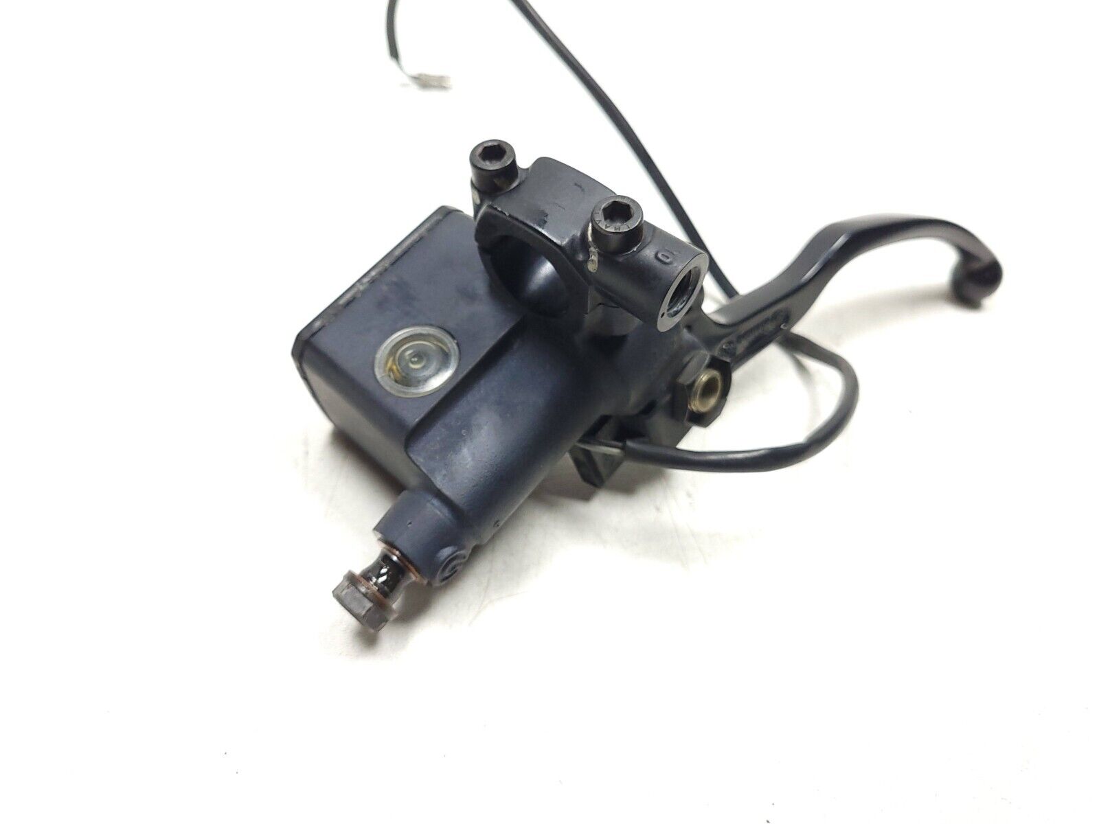 Ducati Monster M600 M620 Right Handlebar Brake Master Cylinder OEM Replacement Part - Perfect for Motorcycle Repair & Maintenance
