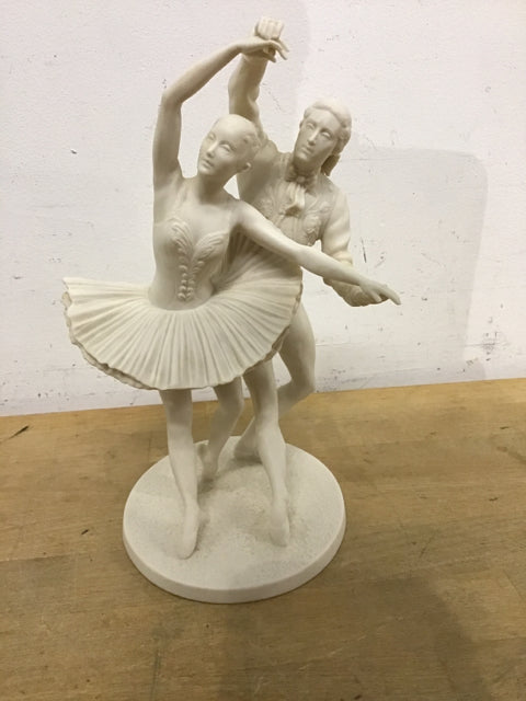 Franklin Porcelain Cinderella Collectible Figurine - Elegant Disney Princess Statue for Home Decor & Gift Giving | Perfect for Disney Fans, Collectors & Special Occasions