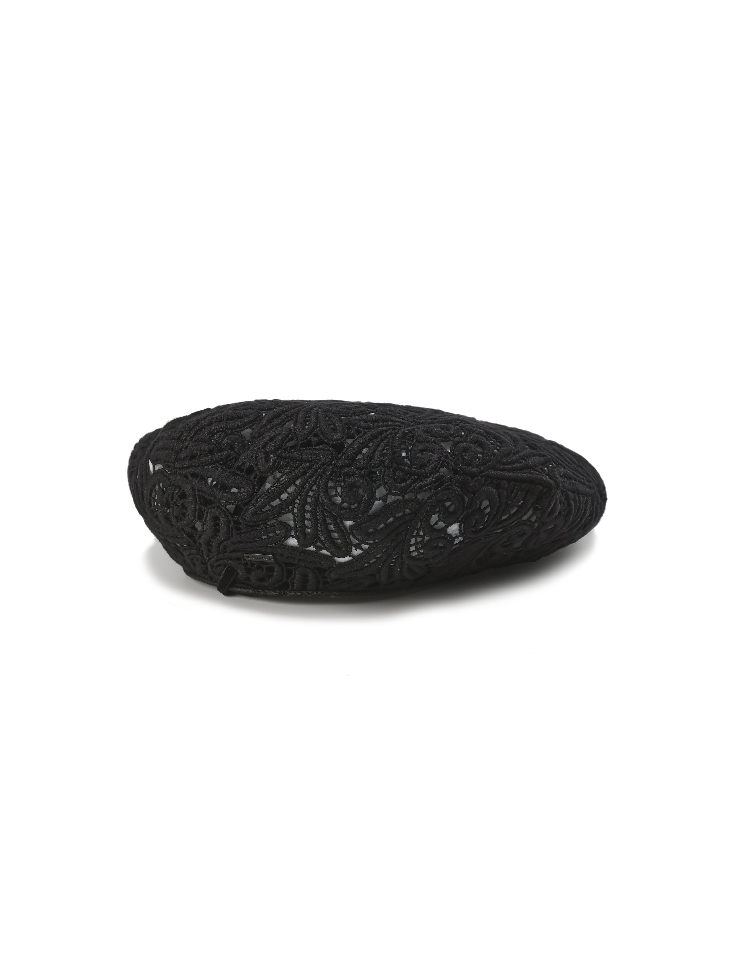 Elegant Lace Jacquard Full Moon Beret Hat - Vintage French Style Women's Fashion Accessory for Fall, Winter, and Special Occasions