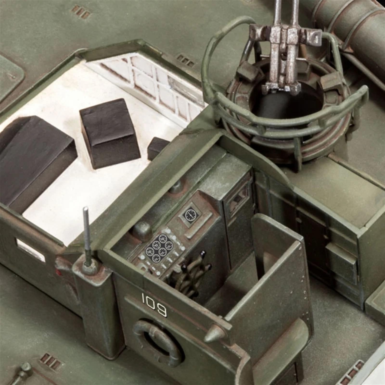 1/72 Scale PT-109 Torpedo Patrol Boat Model Kit - Assembled WWII Military Ship Collection - Perfect for History Enthusiasts & Model Builders - Display for Home Office, Classroom or Gift