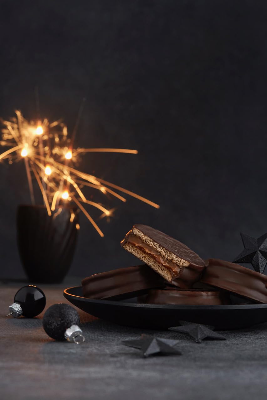 Havanna Extra Dark Chocolate Alfajores – Dulce de Leche Filled Cookies Coated in 70% Pure Dark Chocolate – Authentic Argentinian Dessert – Box of 4 – Perfect for Gifts, Parties & Coffee Time
