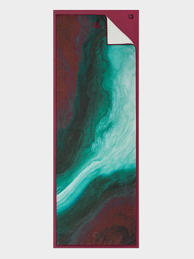 Manduka Yogitoes Non-Slip Yoga Mat Towel 71
