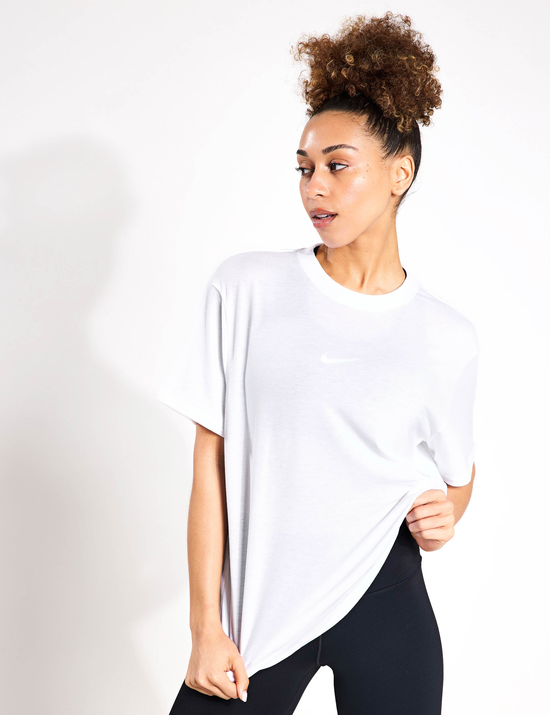 Breathable Dri-FIT Short Sleeve T-Shirt for Men & Women - Moisture Wicking Activewear Top in White/Black - Perfect for Gym, Running & Outdoor Sports
