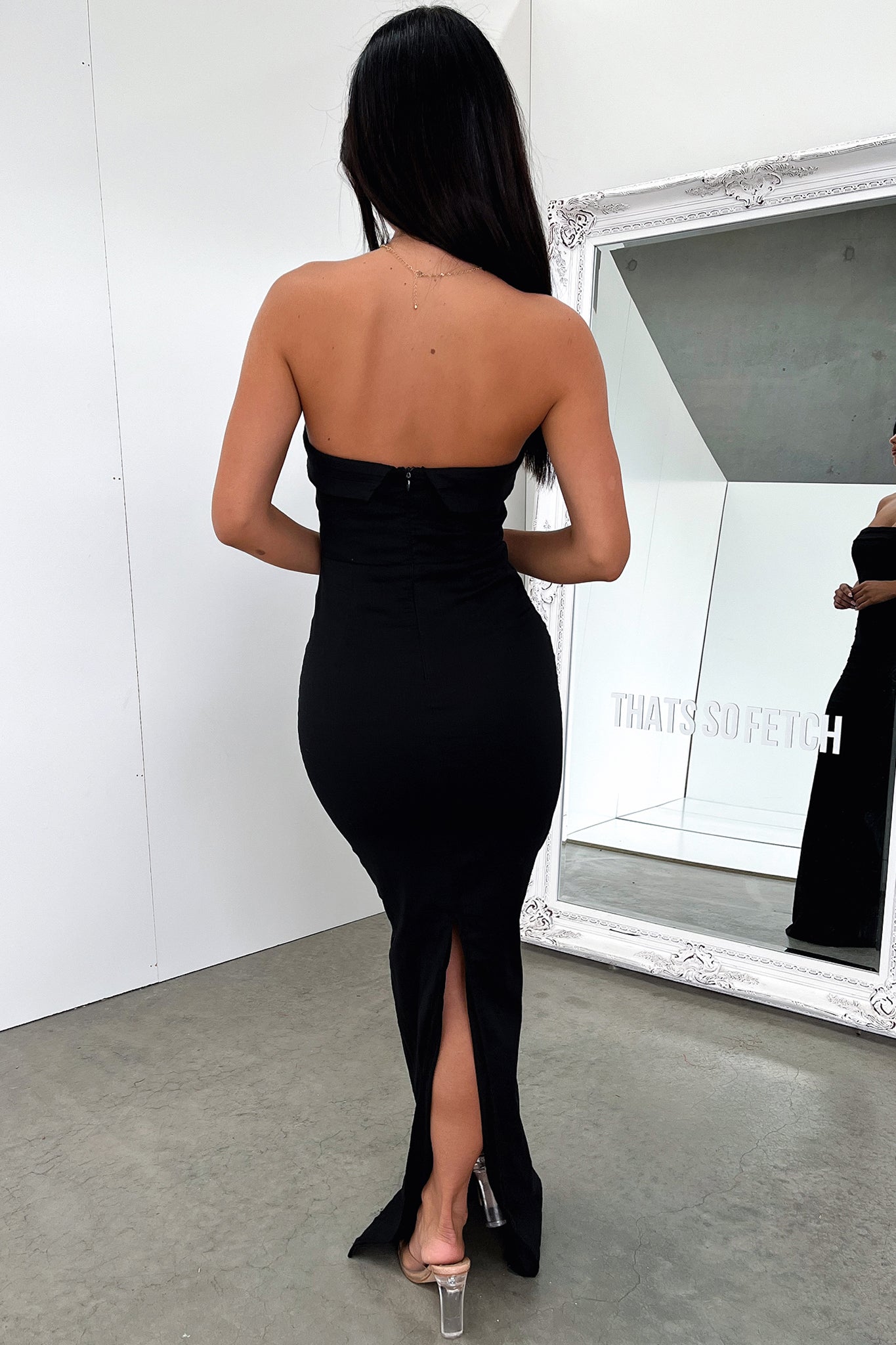 Charms Maxi Dress in Black - Elegant Long Flowy Dress for Women, Perfect for Summer, Beach, Parties & Special Occasions
