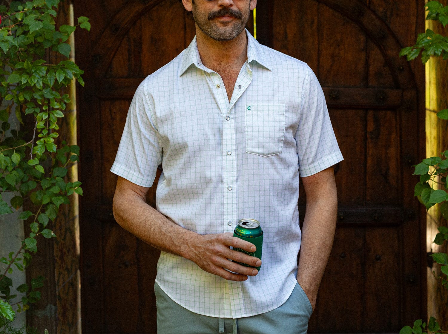 Men's Short Sleeve Performance Pearl Snap Shirt - Windowpane Pattern White - Perfect for Casual Wear, Outdoor Activities & Western Style Fashion