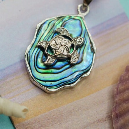 Sterling Silver Turtle Abalone Shell Pendant Necklace with Black Spinel - Perfect for Beach Weddings, Boho Jewelry & Gift Giving