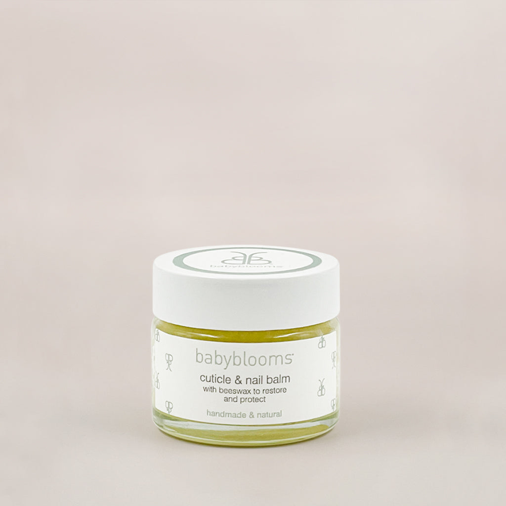 Organic Heart-Shaped Canvas Pouch with All-Natural Skincare Set | Perfect for Travel, Gifts & Daily Essentials Storage