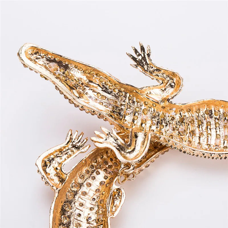 Exaggerated Punk Crystal Crocodile Necklace for Women - Trendy Statement Collar Jewelry with Full Rhinestones - Perfect for Gothic Fashion, Night Out, and Punk Style Accessories