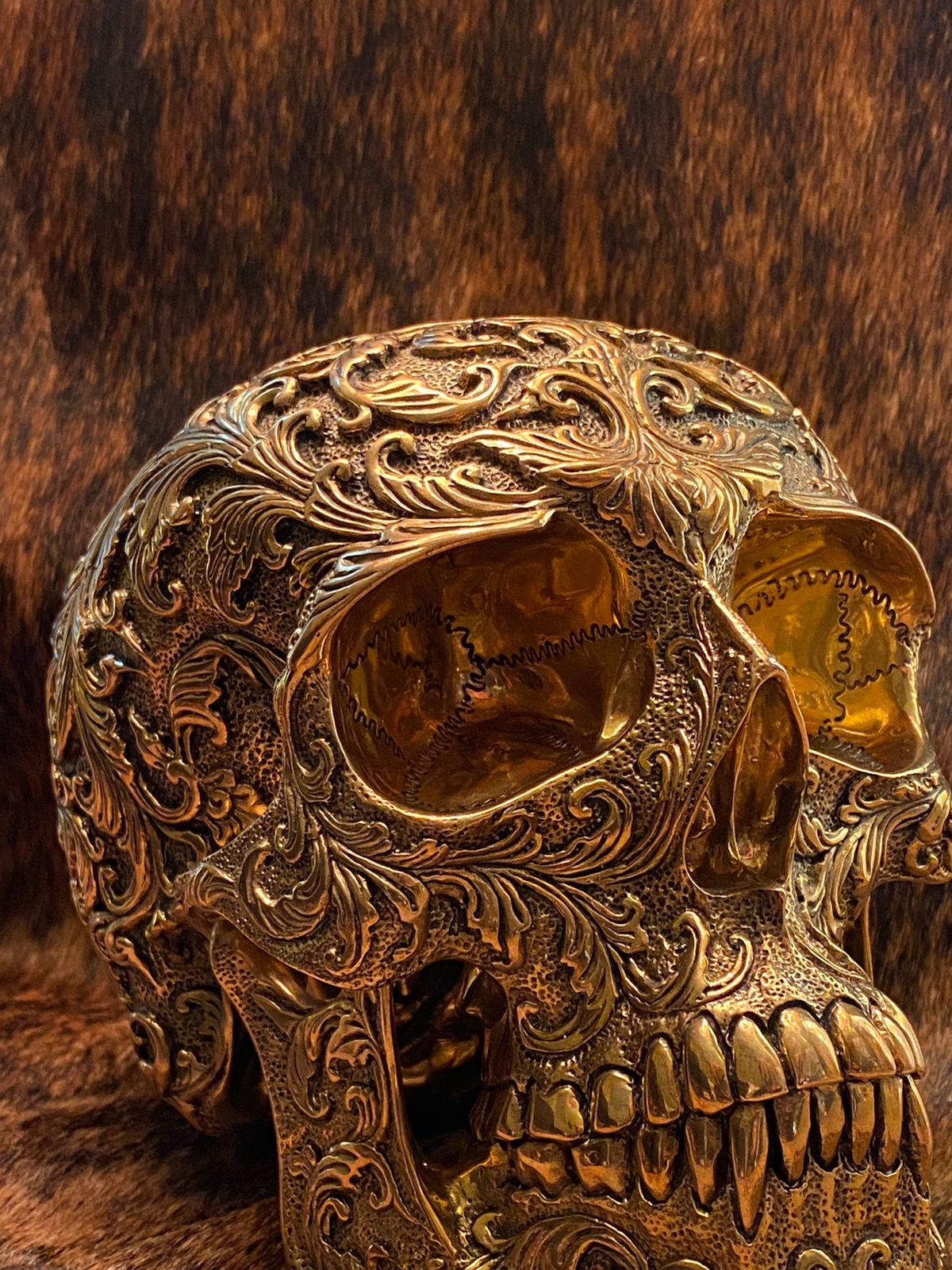 Bronze Floral Life-Sized Skull Statue - Gothic Home Decor for Halloween, Day of the Dead, and Dark Aesthetic Interior Design