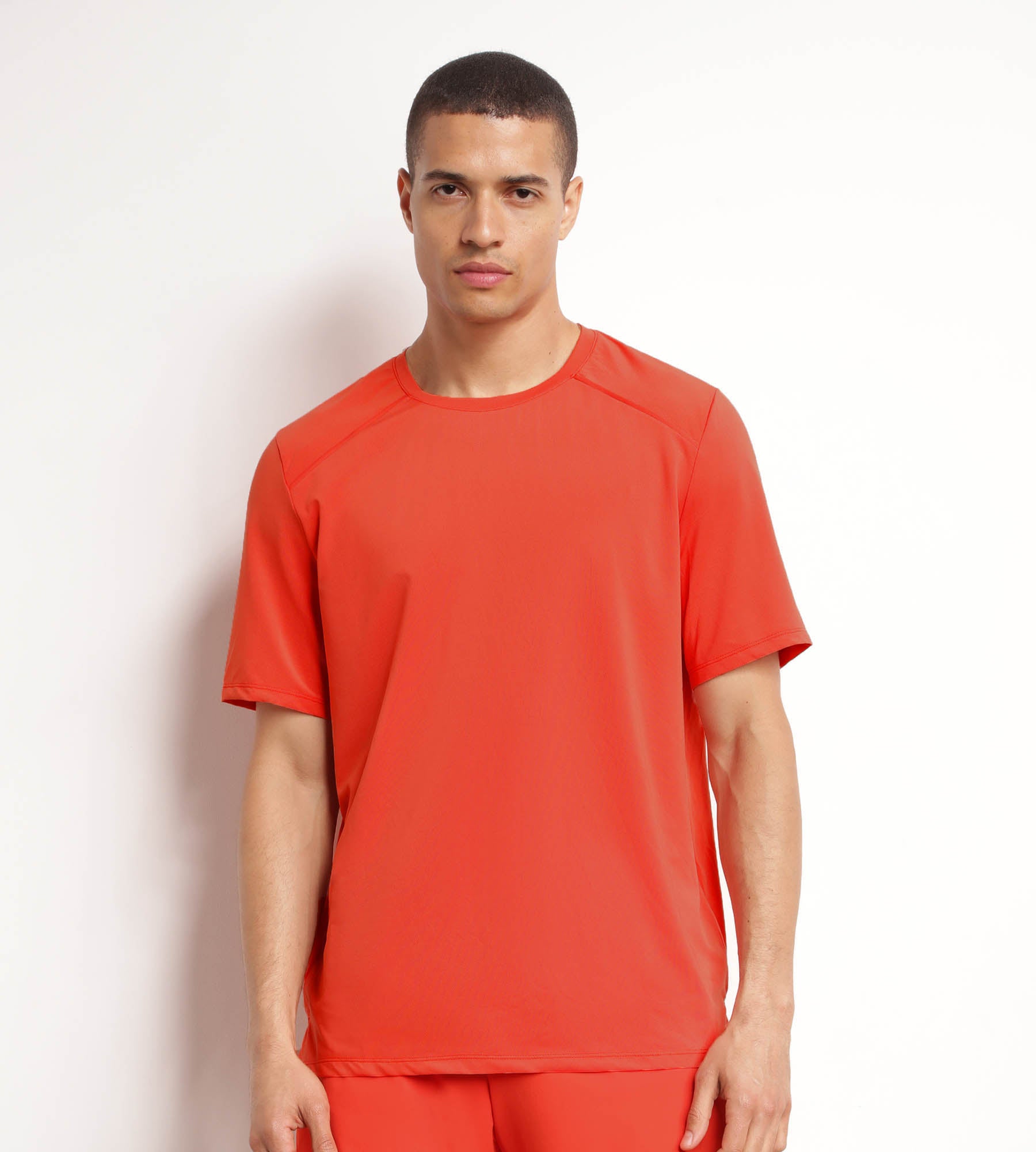 Breathable Red Men's Sport T-Shirt - Lightweight & Moisture-Wicking for Running, Gym & Outdoor Activities | DIM MOVE