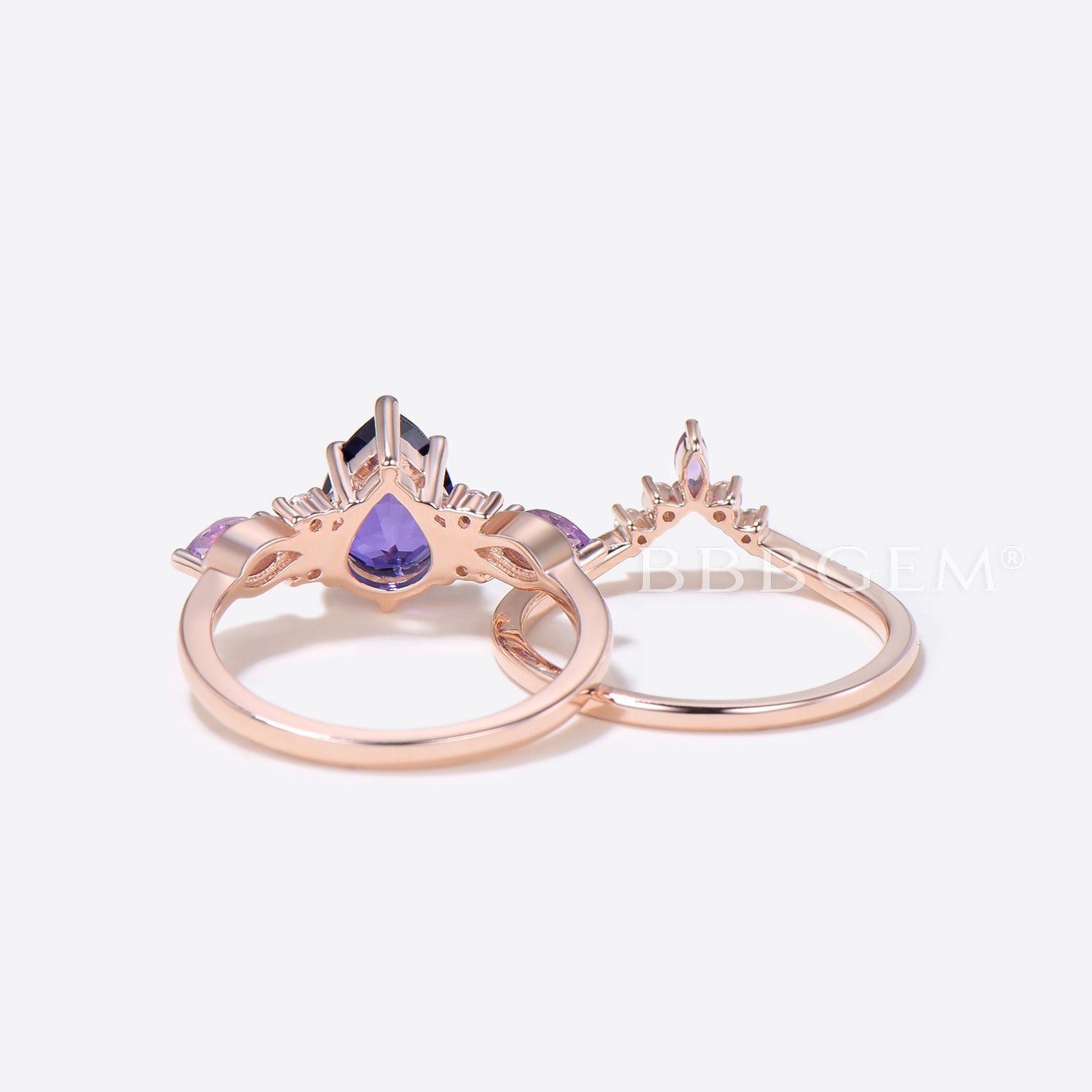 Exquisite Pear Shaped Purple Sapphire Engagement Ring with Elegant Twist Shank - Perfect for Proposals, Anniversaries & Romantic Occasions