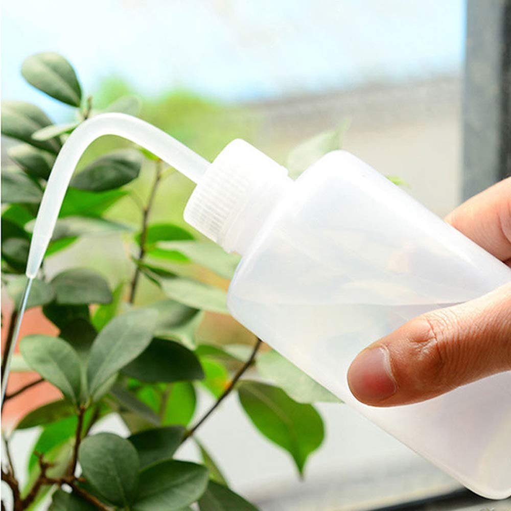 1000ml Plastic Squeeze Bottle Water Dispenser - Perfect for Indoor Plants, Succulent Watering, Flower Care & Cleaning | Ideal for Gardening, Home & Office Use