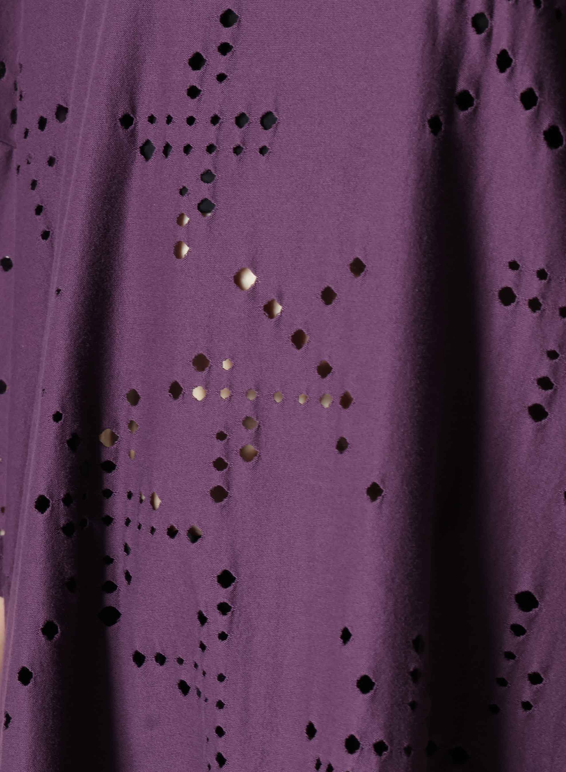 Breathable Cotton Jersey T-Shirt with Unique Hole Design - Perfect for Casual Wear, Summer Outfits & Street Style