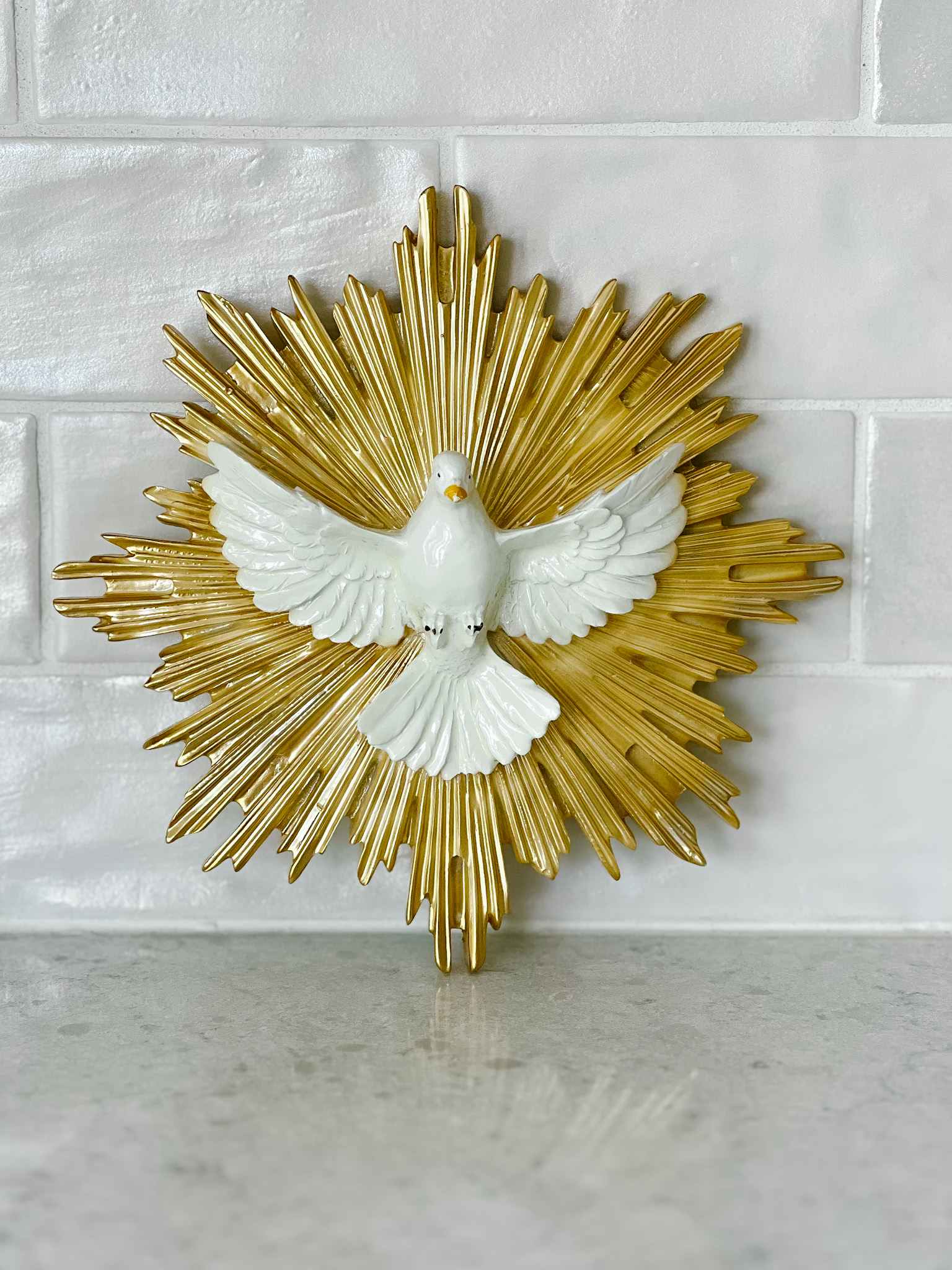Holy Spirit Wall Plaque - Inspirational Christian Home Decor for Living Room, Bedroom & Office - Perfect for Prayer Spaces & Gift Giving
