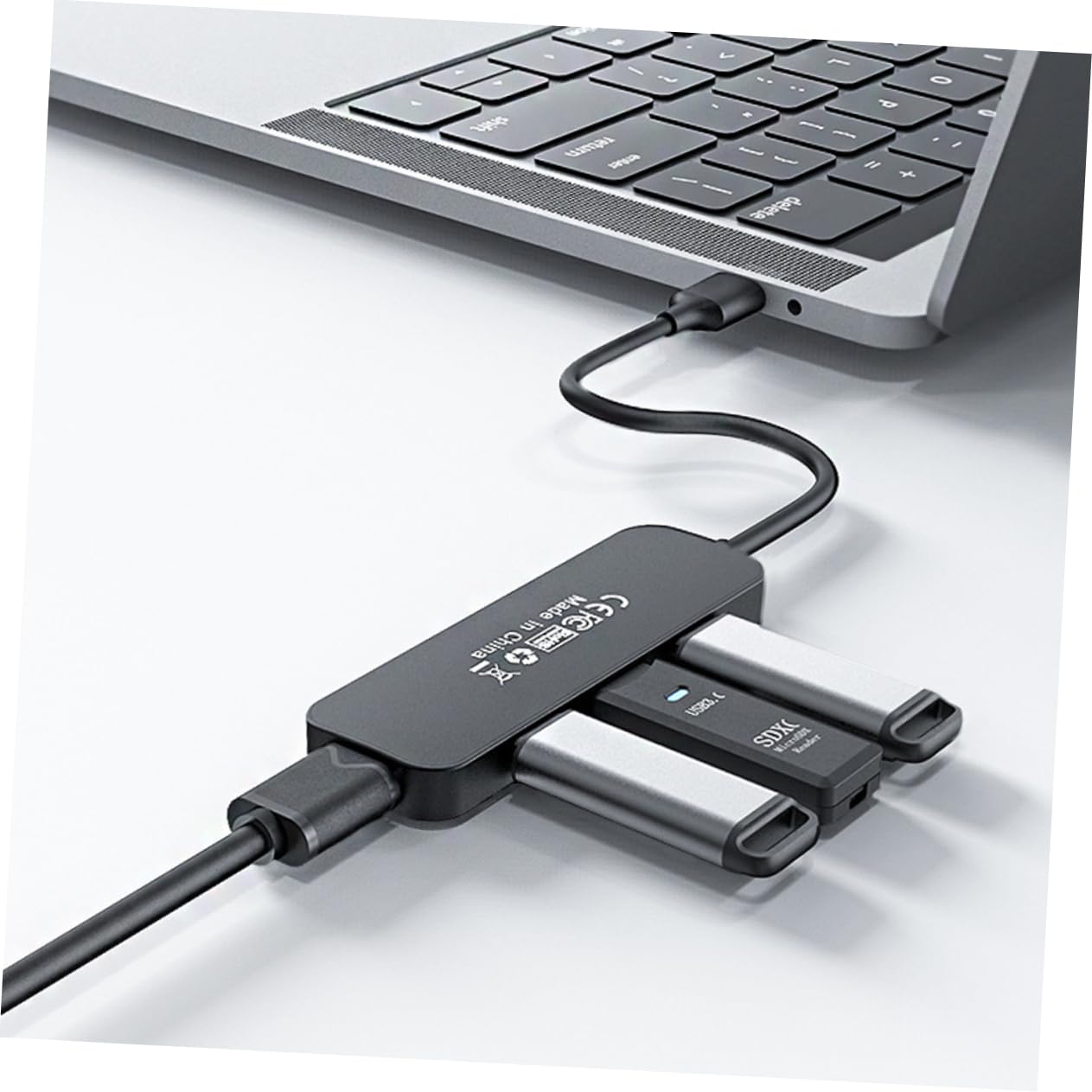 Gatuida 4-Port USB Hub 3.0 High-Speed Data Transfer Splitter for Laptop, PC, MacBook - Expand USB Ports for Keyboard, Mouse, Flash Drive, Printer & More - Compact USB Adapter for Home Office & Travel Use