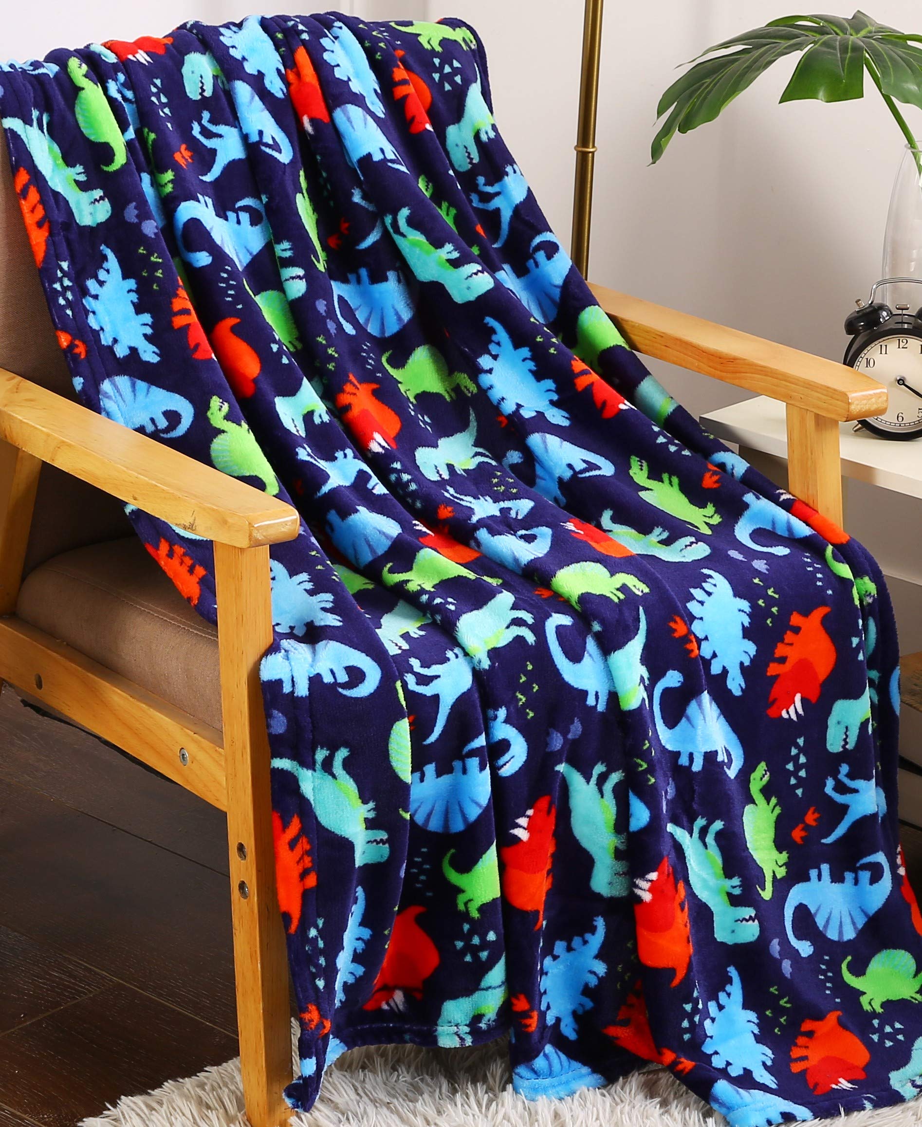 Dino Throw Blanket - Soft Cozy Dinosaur Fleece Throw for Kids & Adults - Perfect for Bed, Couch & Movie Nights