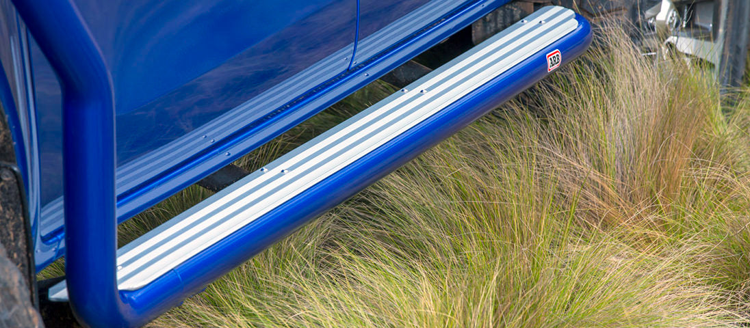 ARB Side Step & Side Rail for Mitsubishi Triton - Heavy Duty Off-Road Nerf Bars & Running Boards - Perfect for Truck Accessories & 4x4 Adventures