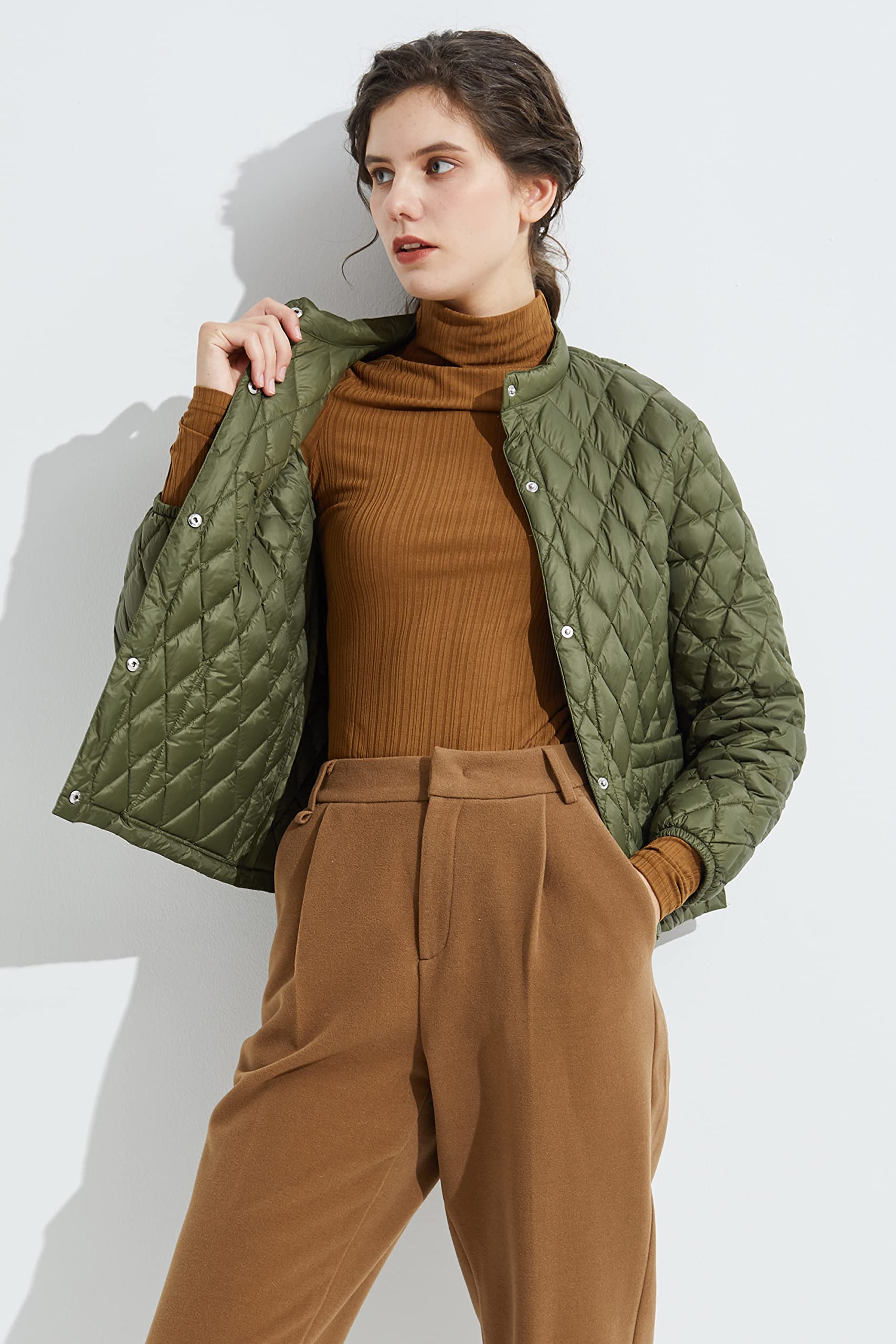 Orolay Women's Lightweight Cropped Puffer Jacket - Packable Stand Collar Down Coat for Winter, Fall & Spring | Perfect for Outdoor Activities, Travel & Daily Wear