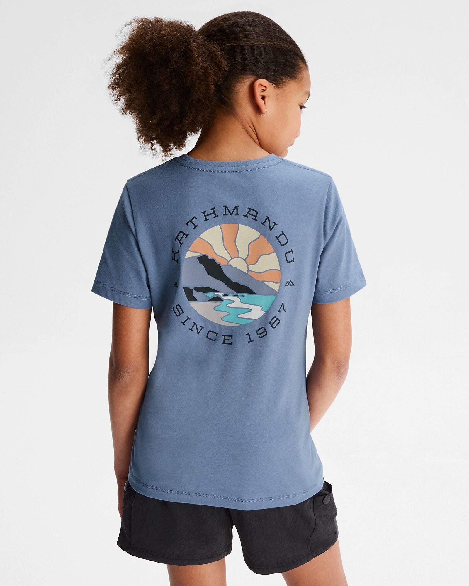 Organic Cotton Girls' Sunburst Graphic T-Shirt - Soft & Comfortable Casual Tee for Everyday Wear, Playdates & Outdoor Activities